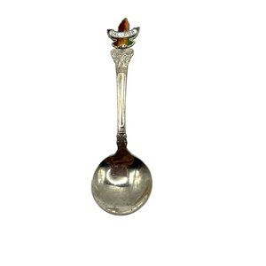 Val-DOr Canadian Souvenir Collectors Spoon With Leaf Design B85